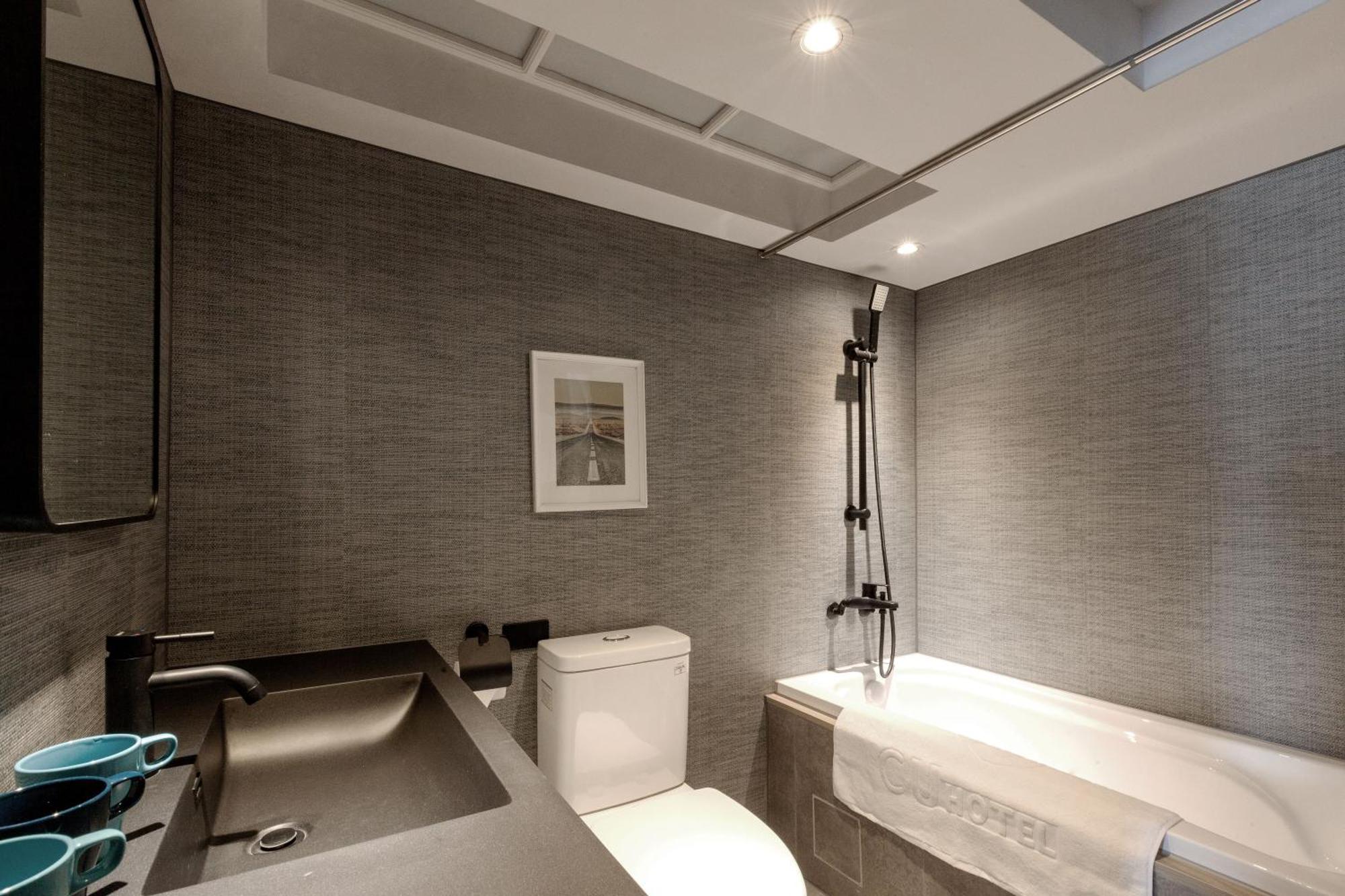 Cu Hotel Kaohsiung Extérieur photo